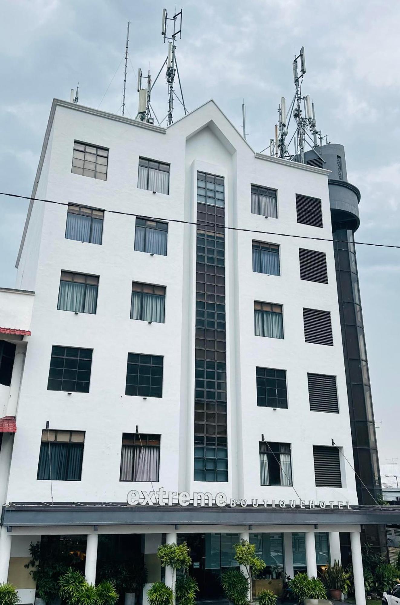 Extreme Boutique Hotel Kluang Exterior photo